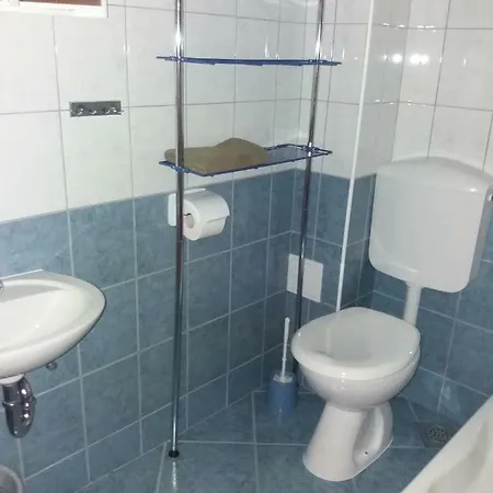 Apartments Erceg Omiš Zewnętrze zdjęcie